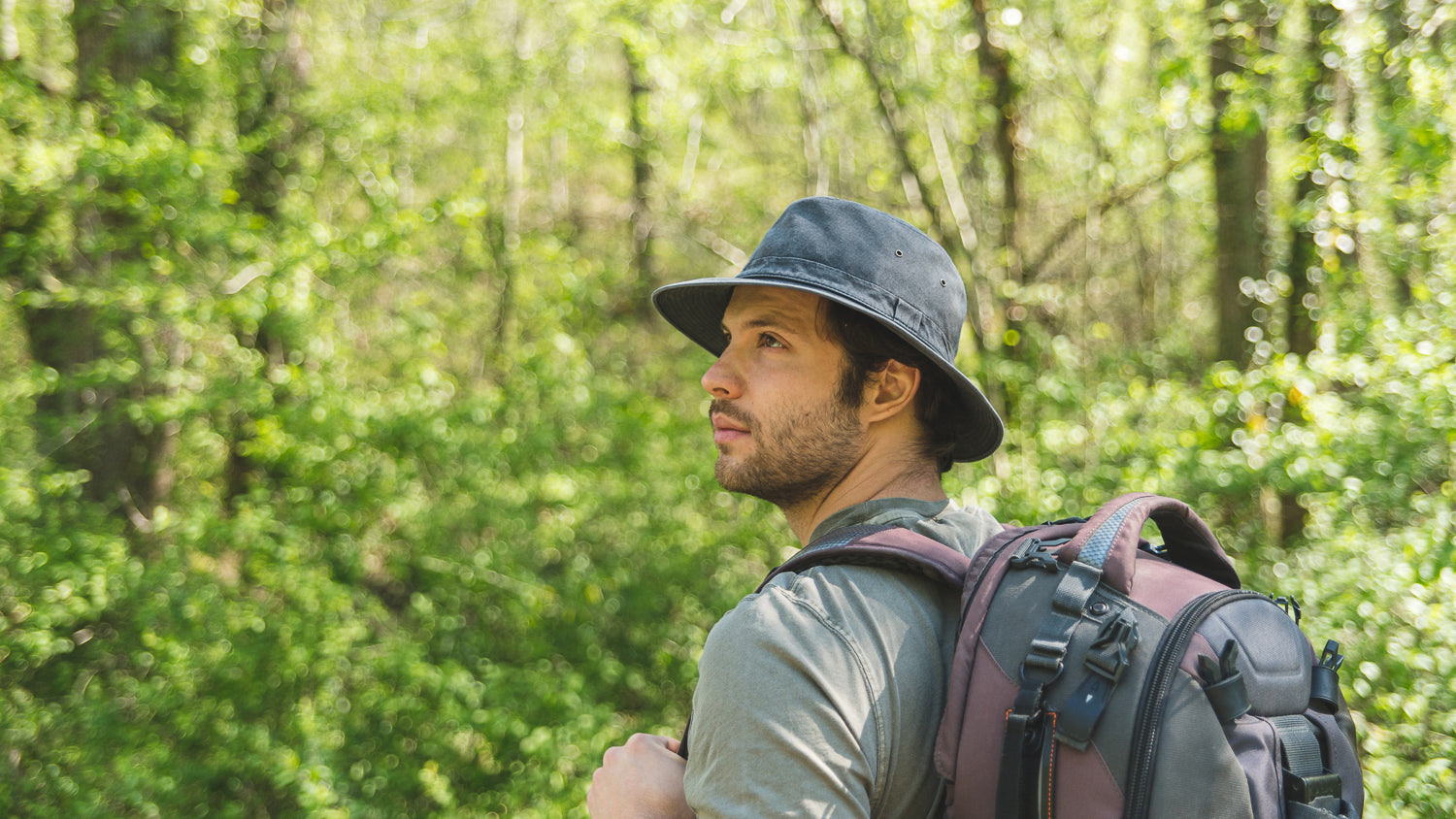 Chapeaux délavés et Safaris