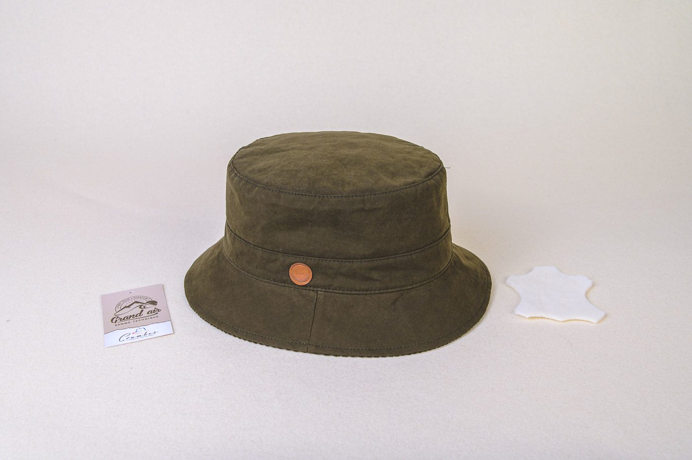 bertil-reversible-flety-cordjean-kaki-reseda-3-1.jpg